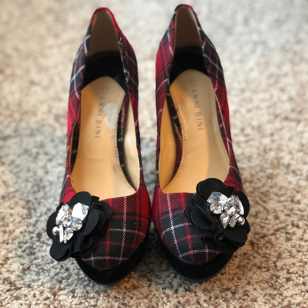 Gianni bini red plaid heels